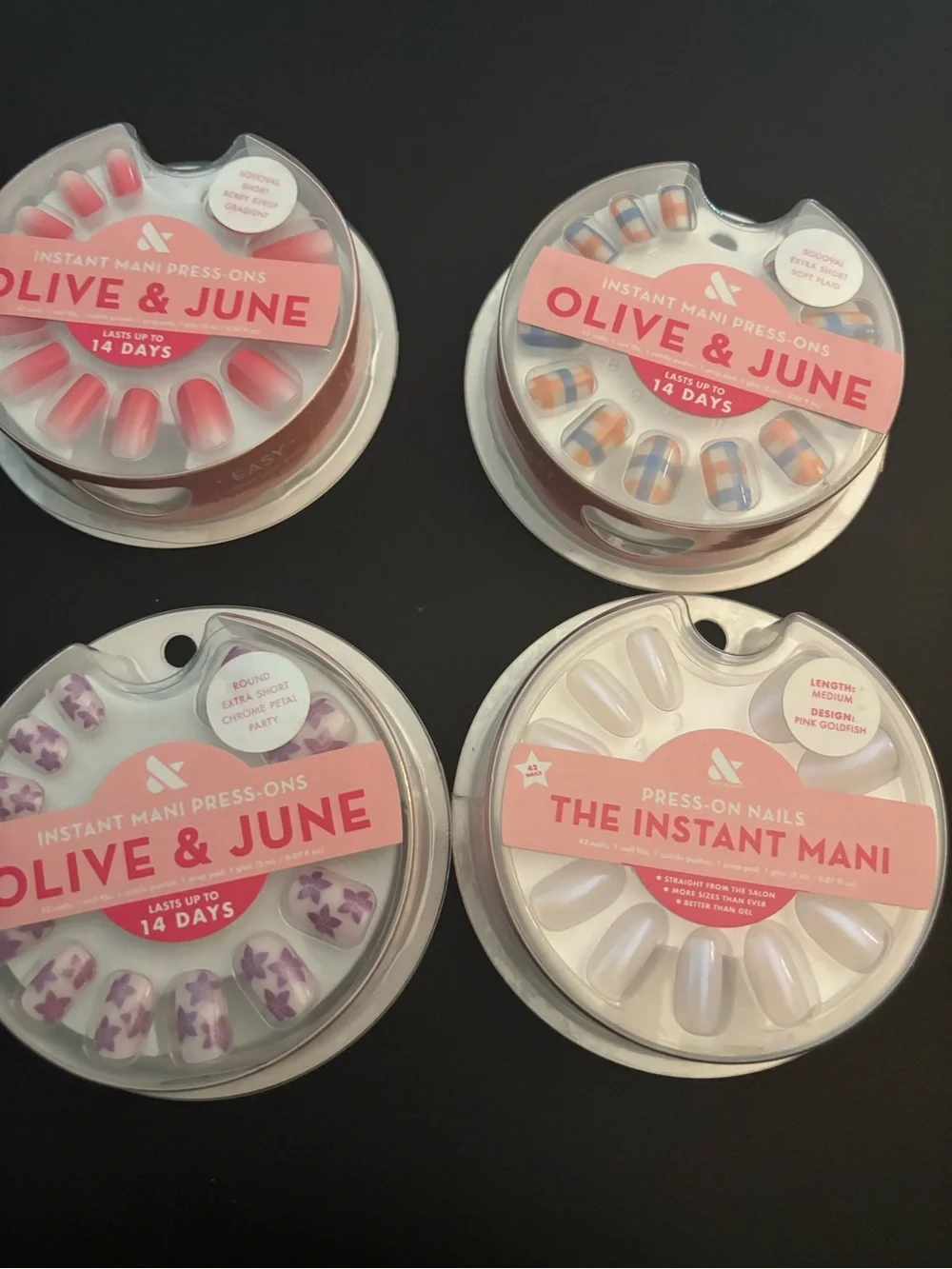 Olive & June Press-On Nails Set - 4 Assorted Styles